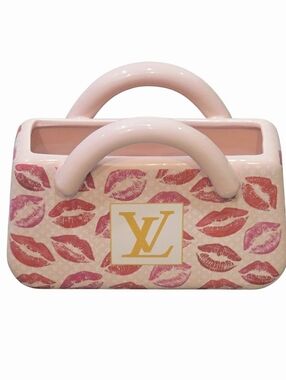 At Home Louis Vuitton Logo Lips Purse-Shaped Decor